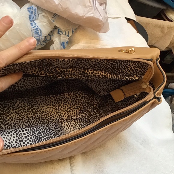 DESIGNER INSPIRED QUILTED TAN  SHOULDER BAG, NWT - Picture 7 of 8